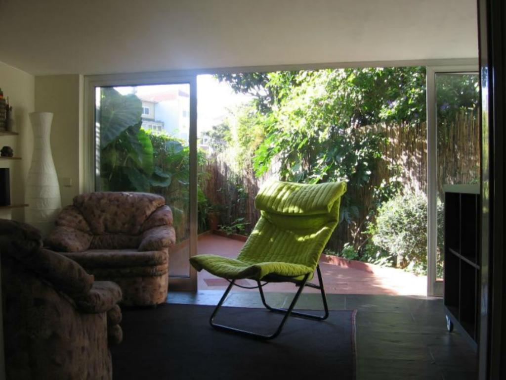 Apartment With Private Garden Porto Pokoj fotografie